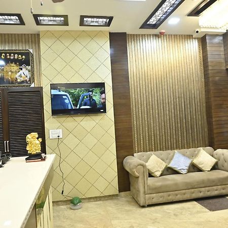 מלון אמריצר Guntas Residency מראה חיצוני תמונה