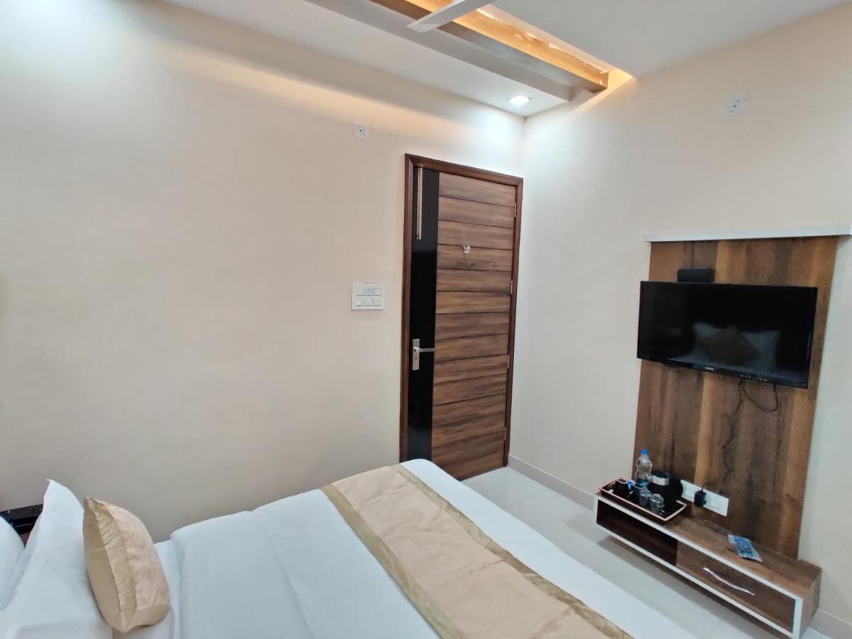 מלון אמריצר Guntas Residency מראה חיצוני תמונה