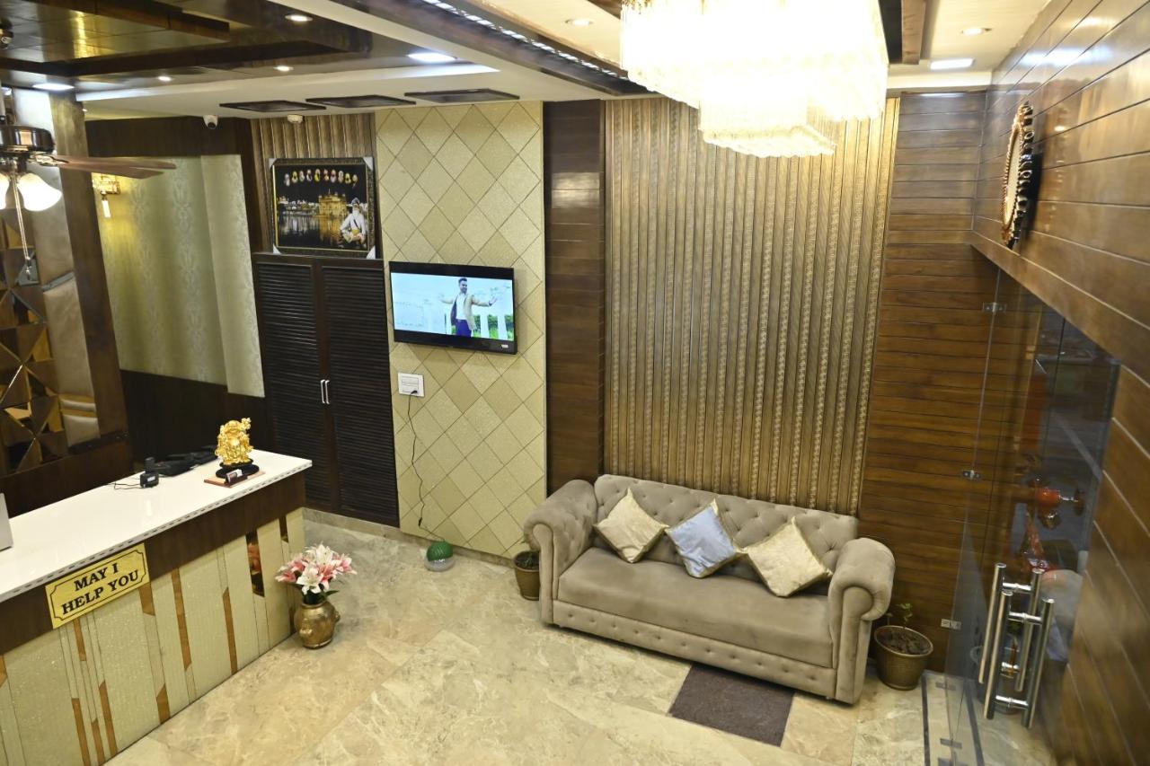 מלון אמריצר Guntas Residency מראה חיצוני תמונה